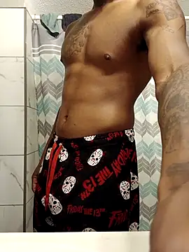 Snapshot of Dropdingo chatting on 10/10/25, 02:27 Dropdingo online show from 10/10/25, 02:27