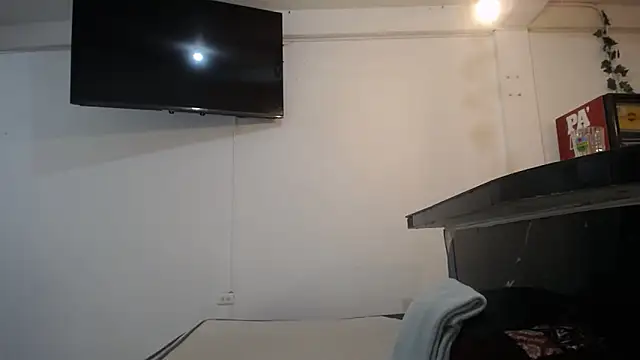 yohacriss online show from 09/11/25, 10:54