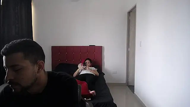 yohacriss online show from 11/16/25, 01:39