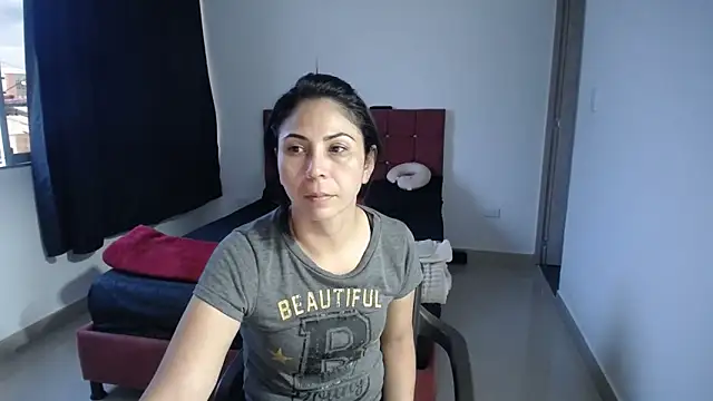 yohacriss online show from 12/04/25, 10:29