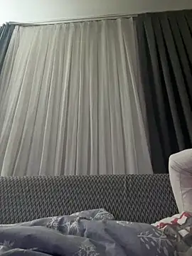 scarpion221017 online show from 04/23/26, 07:38