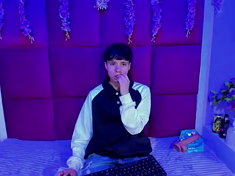 Bruno Cruzz online show from 10/05/25, 02:21