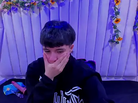 Bruno Cruzz online show from 10/17/25, 02:04