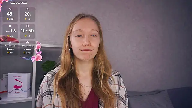 EarnestineGyllenband online show from 11/08/25, 06:35