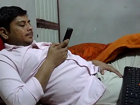 Ajmersingh335512 online show from 02/12/26, 03:40