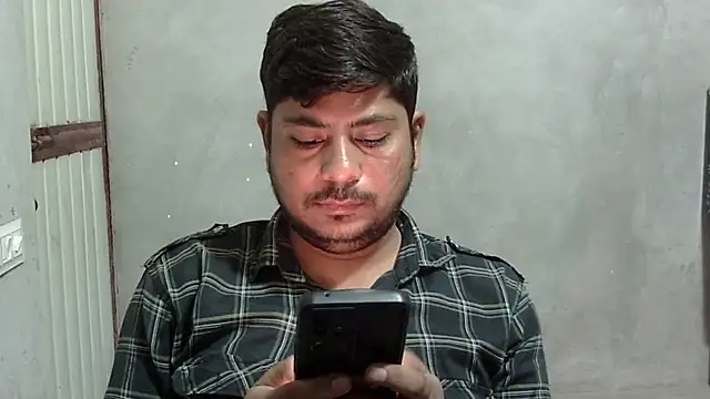 Ajmersingh335512 online show from 04/22/26, 04:52