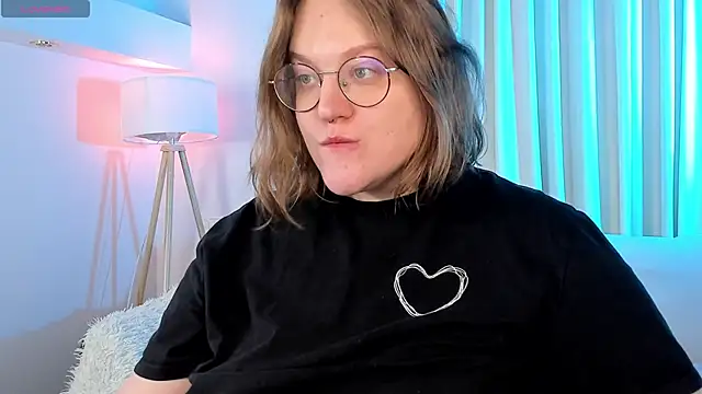 Alissa S online show from 11/11/25, 04:29