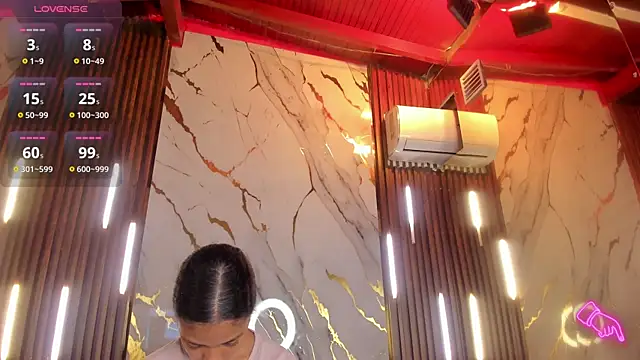 VictoriaDuart online show from 04/09/26, 08:25