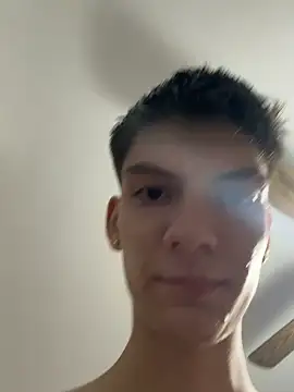 Snapshot of Luck__090 chatting on 09/23/25, 11:19 Luck  090 online show from 09/23/25, 11:19