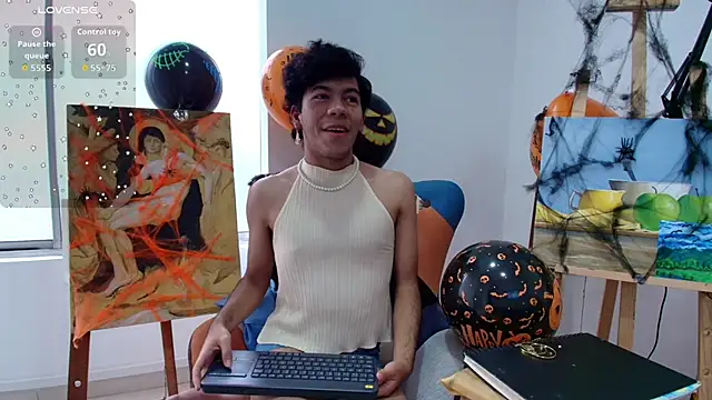 E R O S  online show from 10/24/25, 07:43