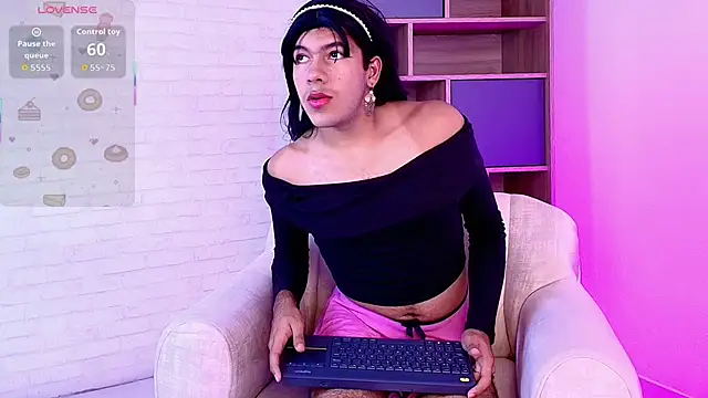 E R O S  online show from 04/12/26, 07:30