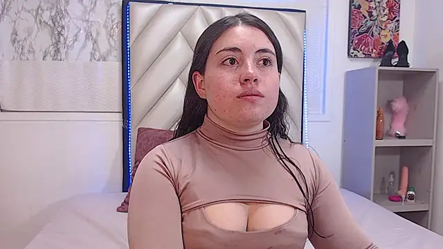 Vicluxxx online show from 10/05/25, 12:03