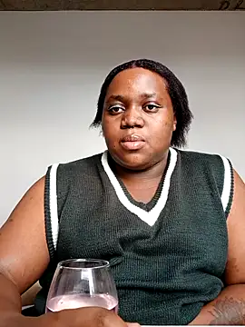 Gyminae online show from 11/19/25, 11:54