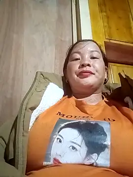 ningchun20 online show from 12/17/25, 11:05