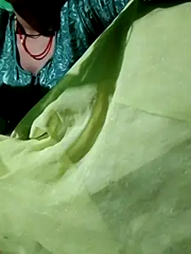 Snapshot of manish_hot473 chatting on 10/28/25, 10:01 manish hot473 online show from 10/28/25, 10:01