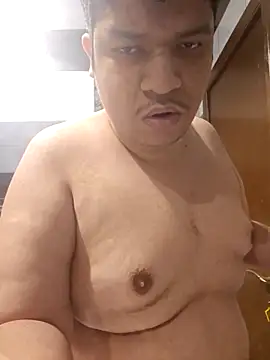 Snapshot of jedoo1213 chatting on 11/20/25, 08:08 jedoo1213 online show from 11/20/25, 08:08