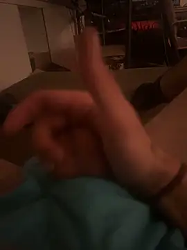 Snapshot of eltet12 chatting on 09/20/25, 06:09 eltet12 online show from 09/20/25, 06:09