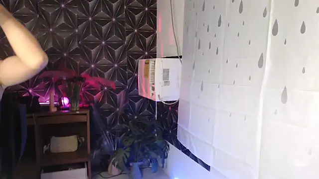 ursweet jade online show from 10/06/25, 10:12