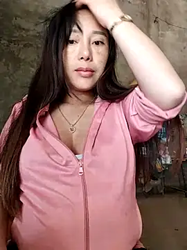 soope-00 online show from 10/30/25, 01:51