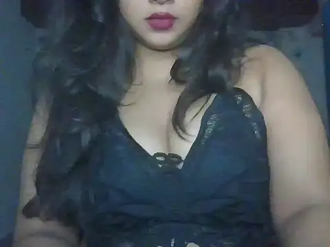 Snapshot of priyaverma00 chatting on 10/12/25, 07:13 priyaverma00 online show from 10/12/25, 07:13