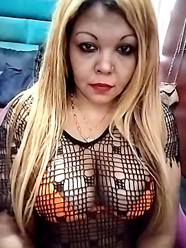 hemilynthomas2467 online show from 10/02/25, 07:48