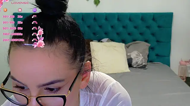 LexieRosse online show from 09/15/25, 06:46