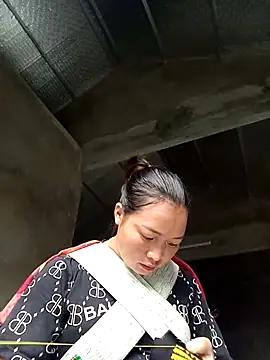 Snapshot of Anna_sexyy chatting on 09/10/25, 12:43 Anna sexyy online show from 09/10/25, 12:43