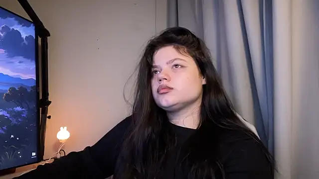 Snapshot of GoddessDarina chatting on 10/24/25, 06:37 GoddessDarina online show from 10/24/25, 06:37