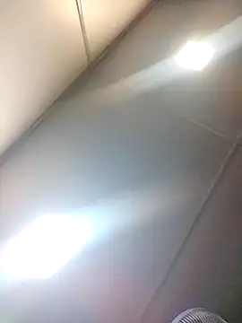 Hottestgirll online show from 01/05/26, 09:29