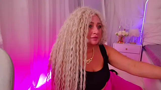 Lilit 1Love online show from 10/16/25, 04:41