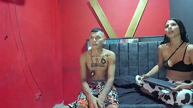 Snapshot of catalina_hard_love chatting on 11/06/25, 12:22 catalina hard love online show from 11/06/25, 12:22