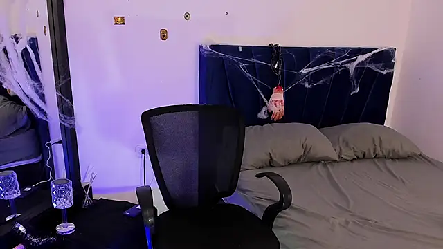 Snapshot of john_mystic chatting on 10/24/25, 03:14 john mystic online show from 10/24/25, 03:14