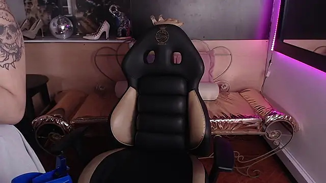 Nasly Dream online show from 10/10/25, 08:30