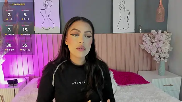 Mila Hank  online show from 02/17/26, 12:12