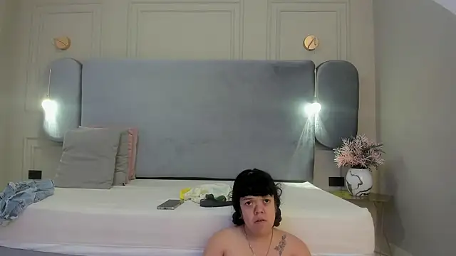 PamelaBonnet mml online show from 04/04/26, 07:55