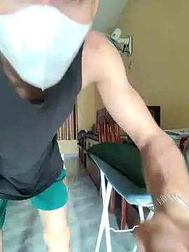 Snapshot of thienlong05 chatting on 11/05/25, 01:05 thienlong05 online show from 11/05/25, 01:05