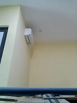 Snapshot of thienlong05 chatting on 11/07/25, 01:38 thienlong05 online show from 11/07/25, 01:38