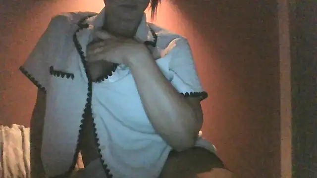 Snapshot of Justnani001 chatting on 09/12/25, 08:31 Justnani001 online show from 09/12/25, 08:31