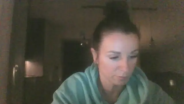 Snapshot of Justnani001 chatting on 10/11/25, 06:50 Justnani001 online show from 10/11/25, 06:50