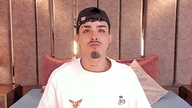 NikoStone  online show from 04/02/26, 03:04