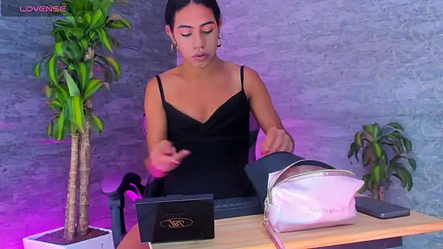  ValeriaMontes online show from 09/15/25, 05:57