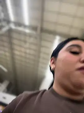 Snapshot of Sophie_Dreamss chatting on 09/08/25, 07:35 Sophie Dreamss online show from 09/08/25, 07:35