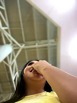 Snapshot of Sophie_Dreamss chatting on 11/09/25, 07:56 Sophie Dreamss online show from 11/09/25, 07:56