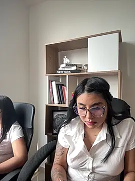 Sophie Dreamss online show from 03/13/26, 07:42