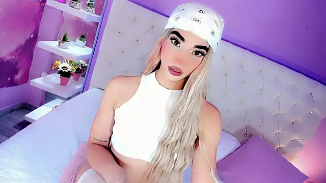 Nauthy girl online show from 05/28/26, 02:53