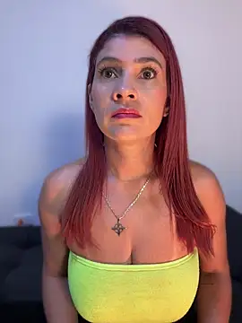 Skarlett 12  online show from 04/23/26, 09:30