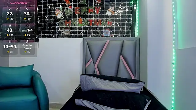 Sofia villareal online show from 12/04/25, 12:14