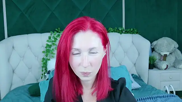 Sofia Lix online show from 09/15/25, 09:15