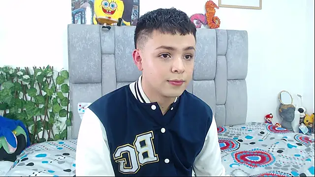 Snapshot of christopher_Hot chatting on 09/30/25, 07:30 christopher Hot online show from 09/30/25, 07:30