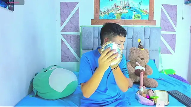 christopher Hot online show from 02/26/26, 05:23